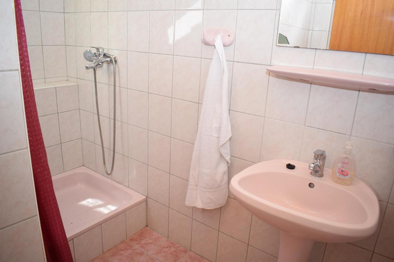 Schmidt Nyaralo Fonyod Villa Luaran gambar